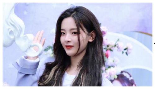 女生发吃瓜是什么暗示