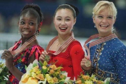 花花娱乐圈吃瓜,揭秘明星幕后那些事儿